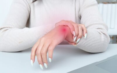 What are the First Symptoms of Arthritis in Hands?